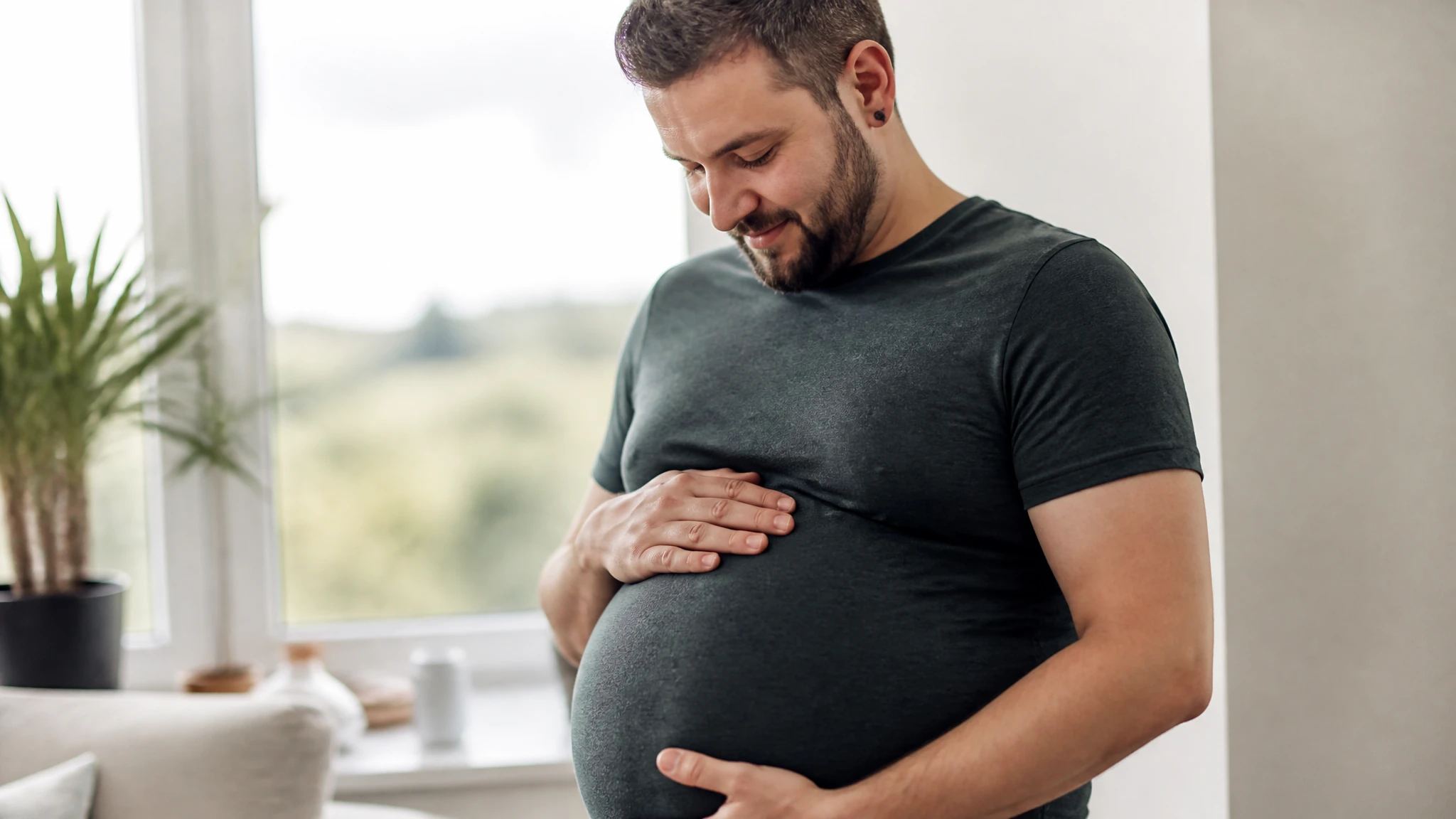 Un homme transgenre peut-il procréer : fertilité, grossesse et parentalité